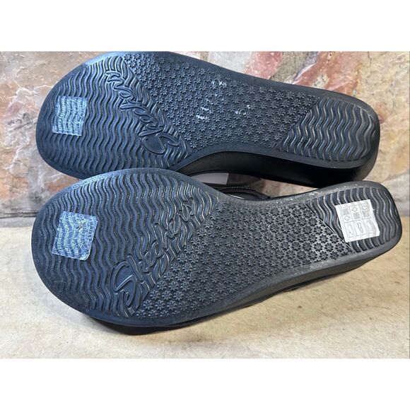 Skechers Luxe Foam Taupe & Silver Wedge Sandals Women’s Size 11 - Picture 7 of 9